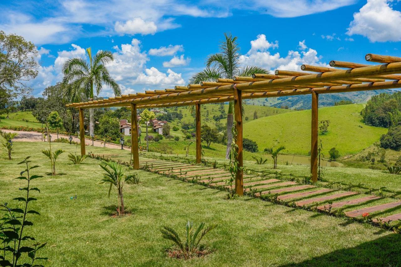 Montanhas Inn *